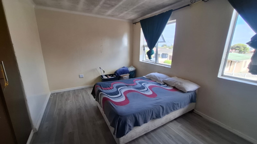 3 Bedroom Property for Sale in Woodlands Western Cape